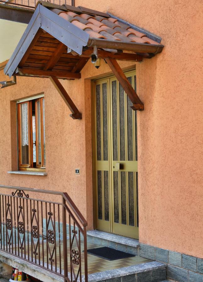 Casa Giardino Fiorito Apartamento San Siro  Exterior foto
